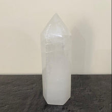 Load image into Gallery viewer, White Calcite Pointer Generator