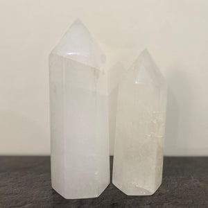 White Calcite Pointer Generator