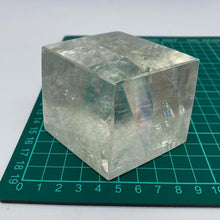 Load image into Gallery viewer, Optical Calcite