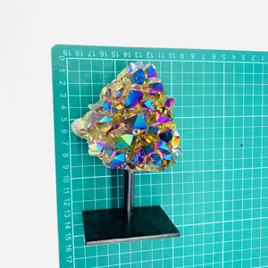 Titanium Quartz Stone Metal Base
