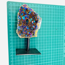 Load image into Gallery viewer, Titanium Quartz Stone Metal Base