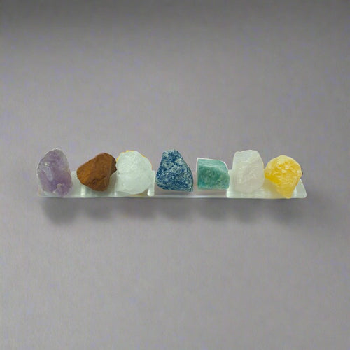 Chakra Set Raw + Selenite Stick