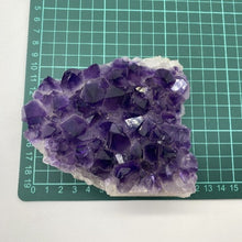 Load image into Gallery viewer, Amethyst Stone (Uruguay)