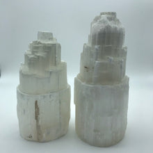Load image into Gallery viewer, Selenite Lamps