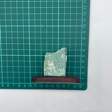 Load image into Gallery viewer, Green Quartz Stone Wood Base