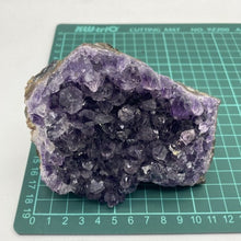 Load image into Gallery viewer, Amethyst Stone (Uruguay)