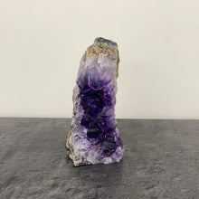 Load image into Gallery viewer, Amethyst Stone (Uruguay)