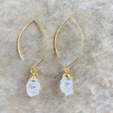 Load image into Gallery viewer, Earrings Hoops